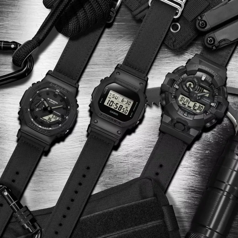 Casio G-Shock DW-5600BCE-1ER rannekello