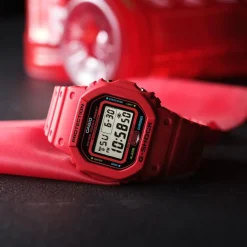 Casio G-Shock DW-5600EP-4ER rannekello