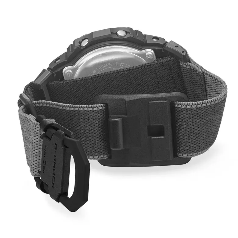 Casio G-Shock DW-5600MNC-1ER rannekello