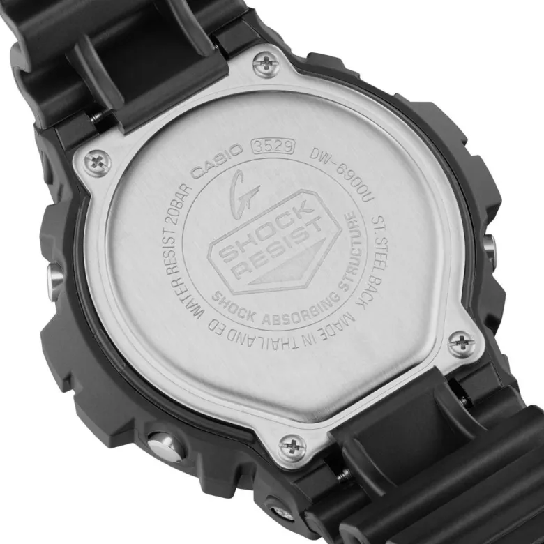 Casio G-Shock DW-6900U-1 rannekello