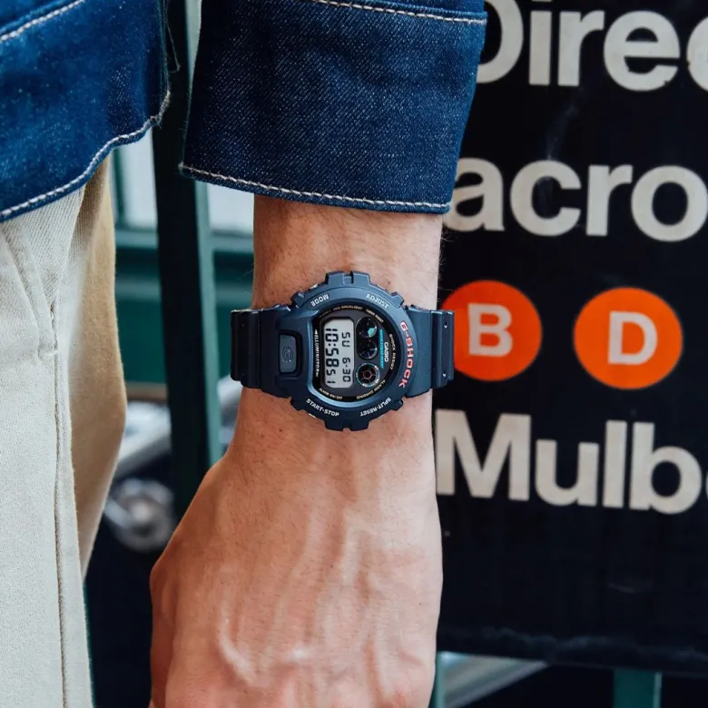 Casio G-Shock DW-6900U-1 rannekello