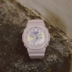 Casio G-Shock GMA-P2100PC-4AER rannekello