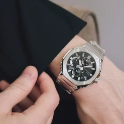 Casio G-Shock GMC-B2100D-1AER rannekello