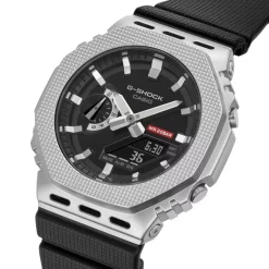 Casio G-Shock GM-2100M-1AER rannekello