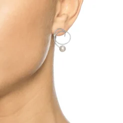Efva Attling Curly Pearly korvakorut, hopea ja makeanvedenhelmi