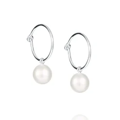 Efva Attling Pop Pearls Hoops korvakorut, hopea ja makeanvedenhelmi