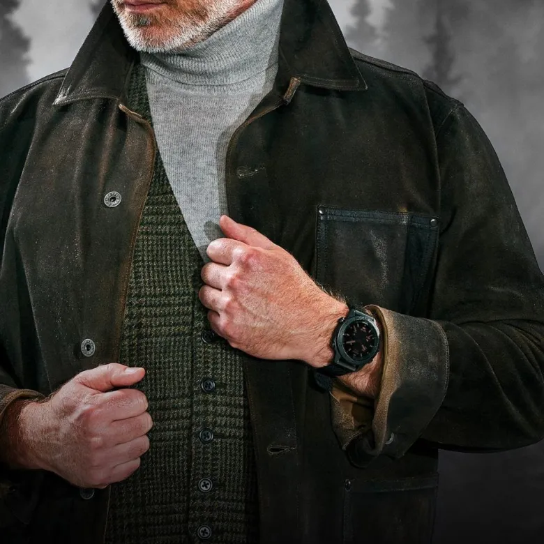 Garmin MARQ Commander Gen 2 Carbon Edition, älykello 010-02722-01