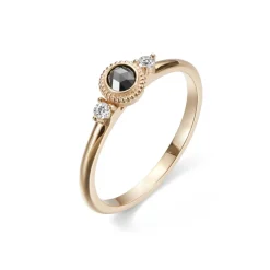 Kalevala Valittu sormus, 14K keltakultaa, musta ja kirkkaat timantit 0,23ct, Kalevala Love