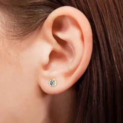 Kultaiset korvakorut 5mm kirkkaalla zirkoniakivellä, 14K keltakulta