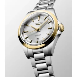 Longines Conquest, 30mm, rannekello, L33205706