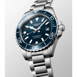 Longines HydroConquest, 42mm, rannekello, L37884966