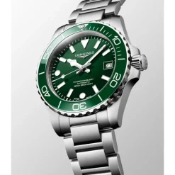 Longines HydroConquest, 39mm, rannekello, L37794066