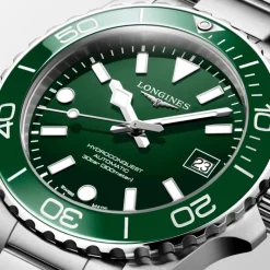 Longines HydroConquest, 39mm, rannekello, L37794066