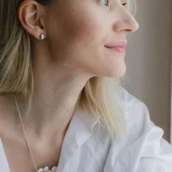 Lumoava Luoto korvakorut, hopeaa