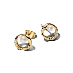 Pandora Essence Organically Shaped Pavé Circle & Freshwater Cultured Pearl korvakorut, makeanvedenhelmi ja keltakullattu, 264662C01