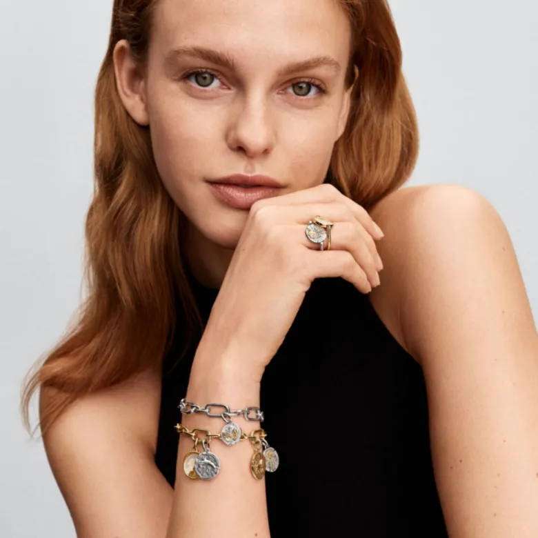 Pandora ME Pegasus Reversible Medallion sormus, keltakullattu, 164812C01