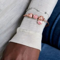 Pandora Moments Openwork Pink Daisy Flower hela, ruusukullattu, 788772C01