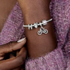Pandora Moments Pink Sparkling Row lukkopala, hopea, 791972PCZ