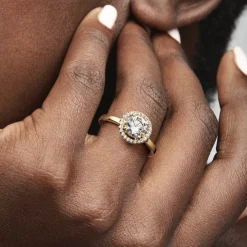 Pandora Timeless Sparkling Round Halo sormus, keltakullattu, 161234C01
