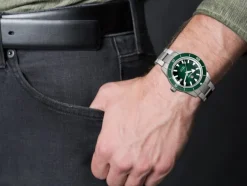 Rado Captain Cook Automatic R32105313, miesten rannekello
