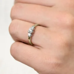 Silván Charlotte timanttisormus 0,50ct, valko- ja keltakultaa, Silván vihkisormukset