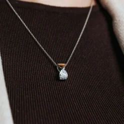 TI SENTO kaulakoru, keltakullattua hopeaa ja zirkonit 34106ZY/42
